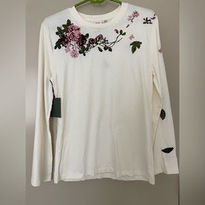 NWT Aritzia little moon floral shirt